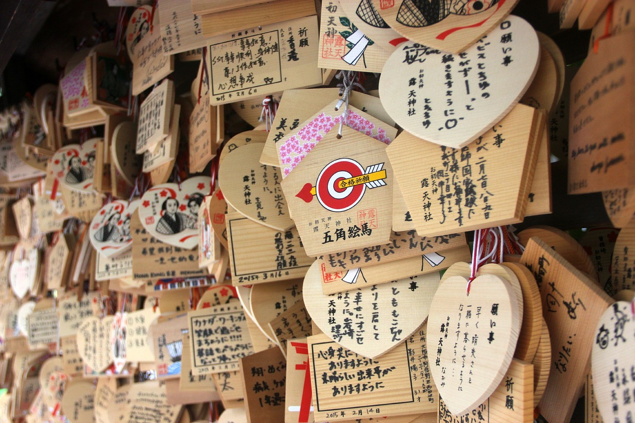 银川留学日本之融入日本社会：文化交流与学术提升的完美平衡